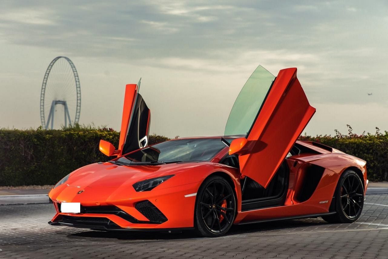 Lamborghini Huracan Tecnica rental Dubai