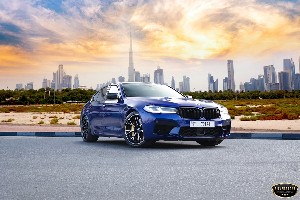 BMW M5 - rent a car Dubai