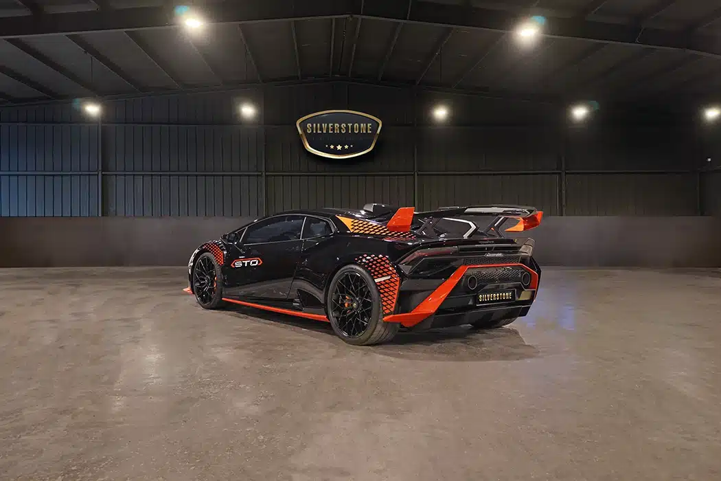 Lamborghini Huracan STO - Image 3