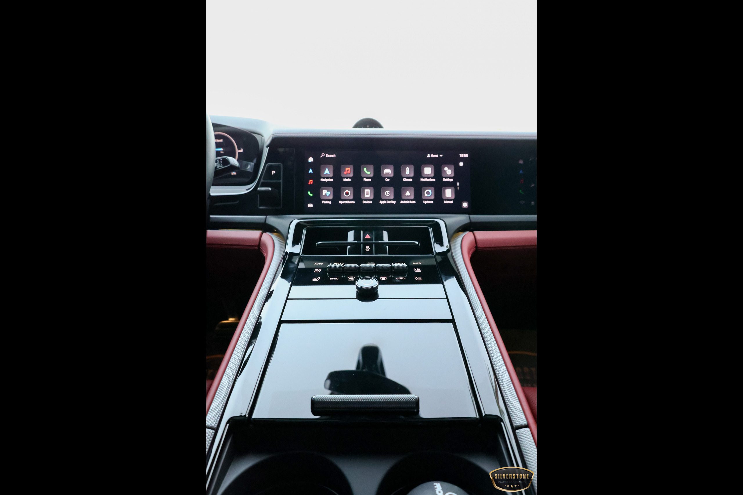 Porsche Panamera - Image 8